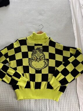 Dr. Seuss. The Grinch Black Checkerboard Grinch Turtleneck Sweater